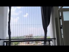 Cửa sổ ban công ray nhôm lưới vô hình