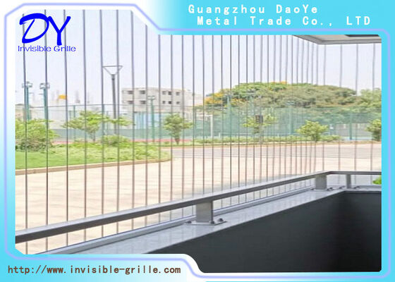 Chăm sóc không thể nhìn thấy Chăm sóc không thể nhìn thấy được được thiết kế để bảo vệ trẻ em và vật nuôi một cách hiệu quả trong khi duy trì tính toàn vẹn thẩm mỹ