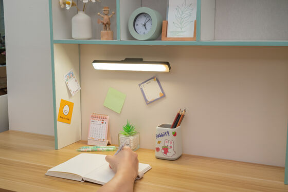 Cảm biến cảm ứng Đèn từ tính sạc lại Phòng nghiên cứu Phòng ngủ Thành phố Shantou Chaoyang Đèn cầm tay lâu dài