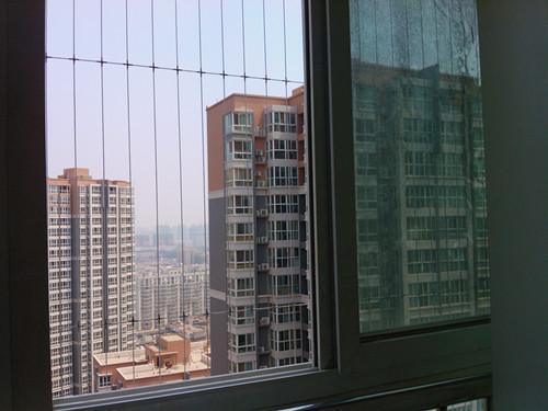 Bảo vệ trẻ em Ống nướng an toàn vô hình Dịch vụ lắp đặt tùy chỉnh Cung cấp rào cản an toàn cho cửa sổ và cửa