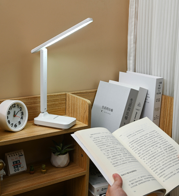 Đèn cảm ứng LED Đèn bên giường pin USB Đèn bàn đọc di động Cho phòng khách
