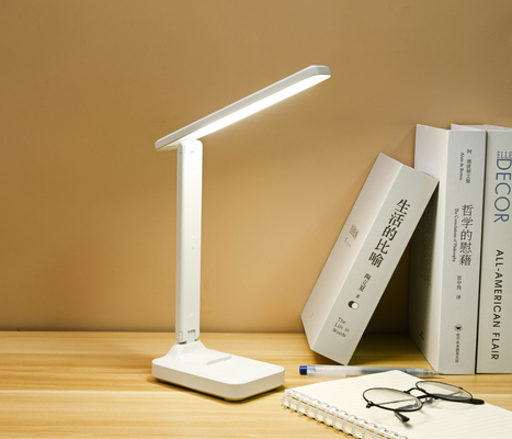 Đèn bàn gấp có thể điều chỉnh cánh tay 5500 Kelvin điều khiển cảm ứng với 10 bóng đèn để chiếu sáng sáng