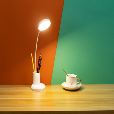Đèn bàn LED có thể gập lại có cánh tay điều chỉnh cho phòng ngủ như hình ảnh Giải pháp chiếu sáng lý tưởng