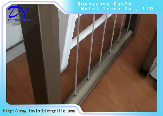 Không nhìn thấy 316 dây ban công Grille Cross Clip Design xã hội hiện đại