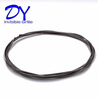 Nhà và những người thân yêu với cửa sổ không nhìn thấy lưới tản nhiệt cho ban công