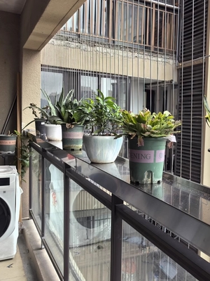 3mm Reel Steel Wire Balcony Grilles Với 100kg Capacity Balcony Reel Grille