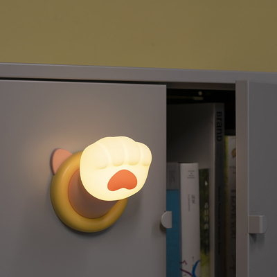 Cat Claw sáng tạo Night Light sạc USB quà sinh nhật dễ thương và dễ thương thực tế cô gái quà silicone Patting Light