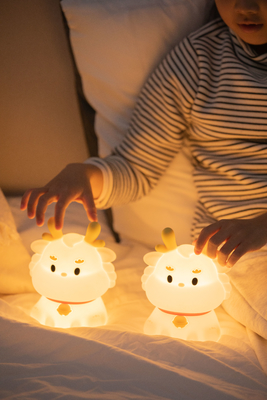 Smart Voice Dragon Charge With Sleeping Silicone Pat Creative Night Light Gift Colorful Atmosphere Light (Tiếng thông minh)