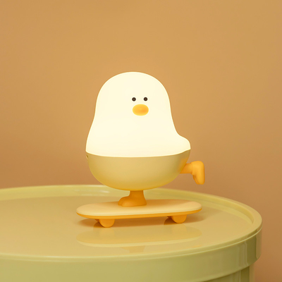 Modern Rechargeable LED Skateboard Chicken Night Lamp ABS Bedroom Desktop Decor With Touch Power quà lễ hội cho người ngủ