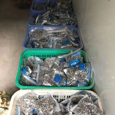 Khung ray nhôm Lưới ban công Bộ 6m Lưới an toàn ban công chính xác Được thiết kế để lắp đặt dễ dàng và bảo vệ