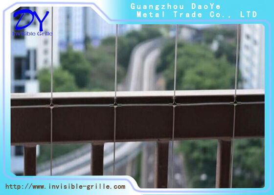 Chăm sóc không thể nhìn thấy Chăm sóc không thể nhìn thấy được được thiết kế để bảo vệ trẻ em và vật nuôi một cách hiệu quả trong khi duy trì tính toàn vẹn thẩm mỹ