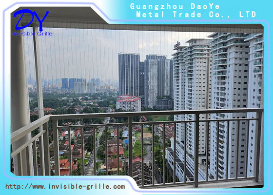 An toàn vô hình lưới tản nhiệt bảo vệ rào cản vô hình được thiết kế trong khi duy trì sự hài hòa thẩm mỹ
