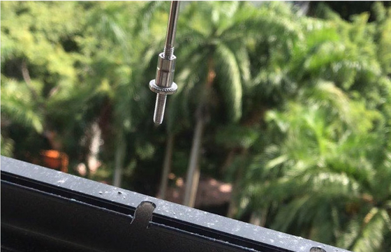 3mm Reel Steel Wire Balcony Grilles Với 100kg Capacity Balcony Reel Grille