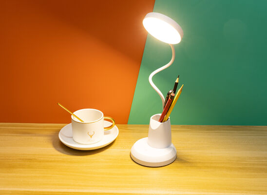 Đèn bàn hiện đại đơn giản giá đỡ bút LED có thể sạc lại, cắm điện, bảo vệ mắt, đèn học, đèn đọc sách ký túc xá đại học, cảm ứng