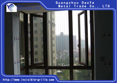 Dễ dàng lau chùi cửa sổ lưới tản nhiệt vô hình với góc nhìn rõ ràng 180 độ